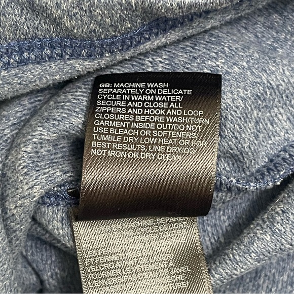 The North Face Women's Navy and Gray Jacket - Picture 9 of 9